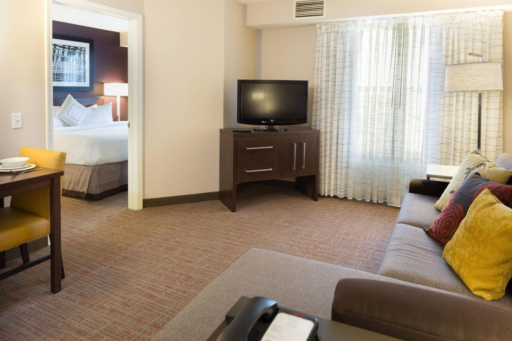 Residence Inn By Marriott Fort Collins Exteriör bild