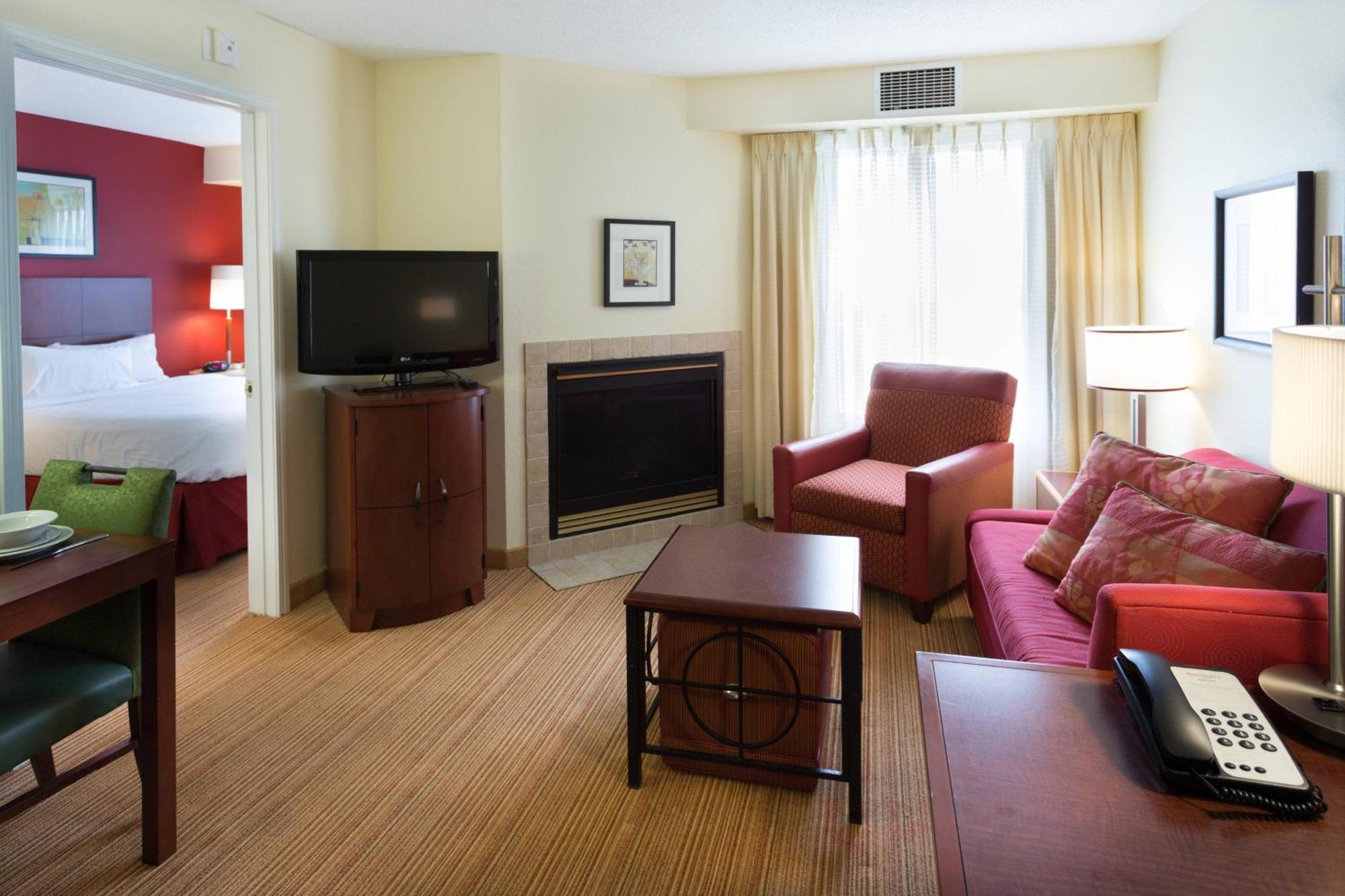 Residence Inn By Marriott Fort Collins Exteriör bild