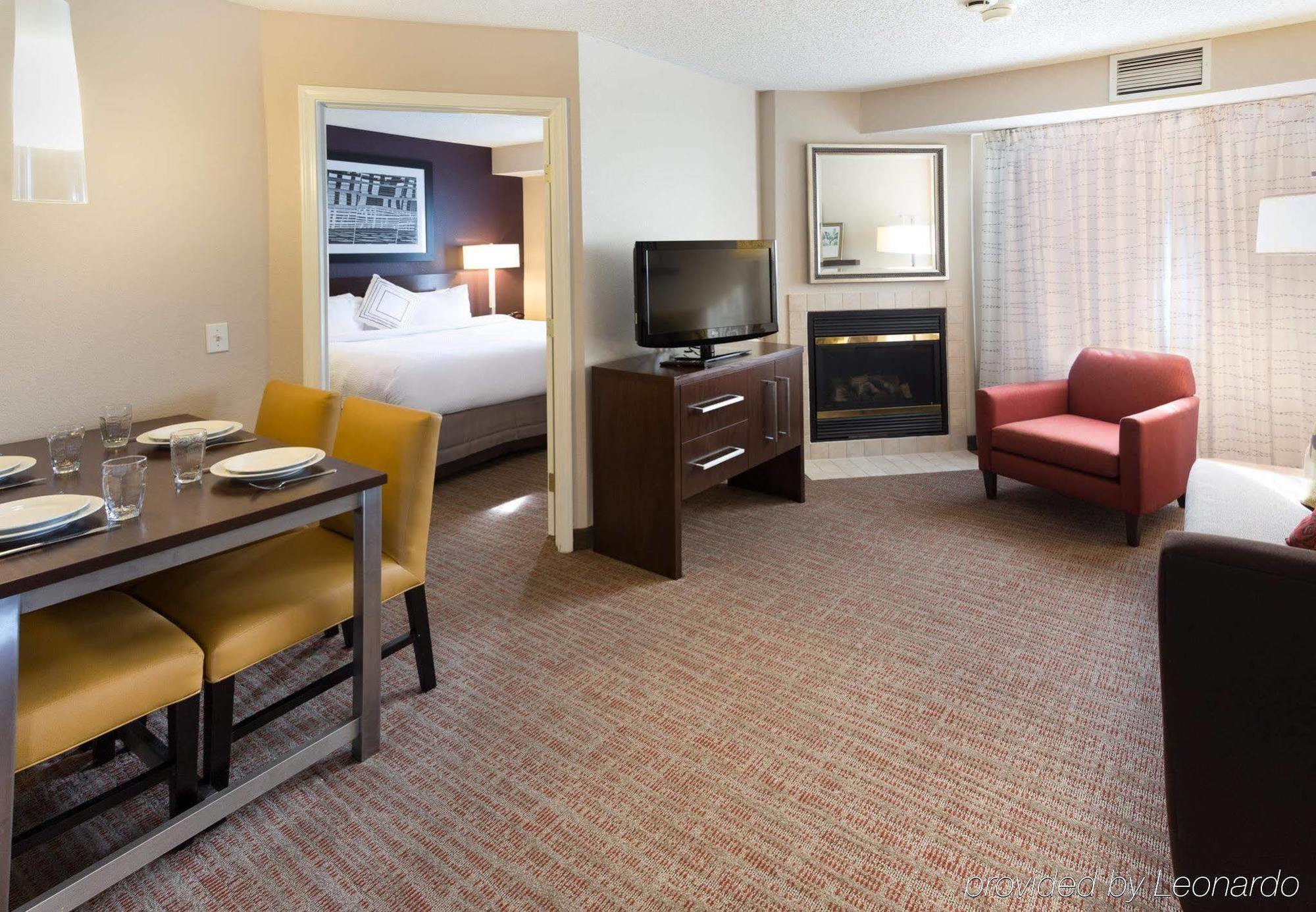 Residence Inn By Marriott Fort Collins Exteriör bild